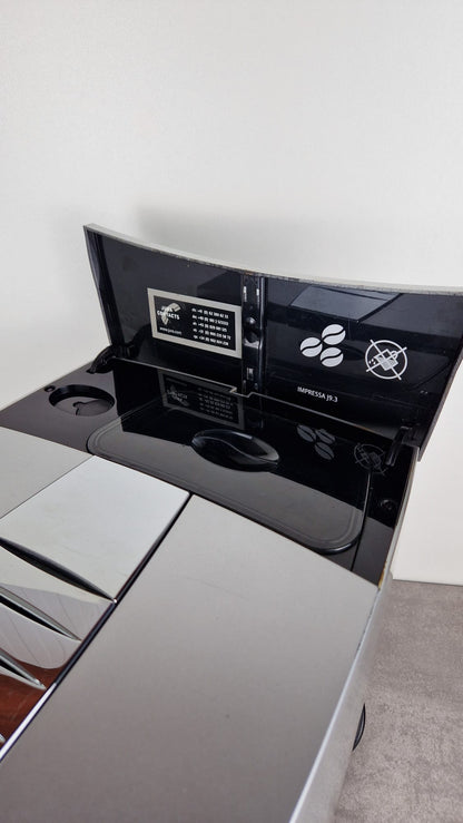Jura J9 Briljant Silver
