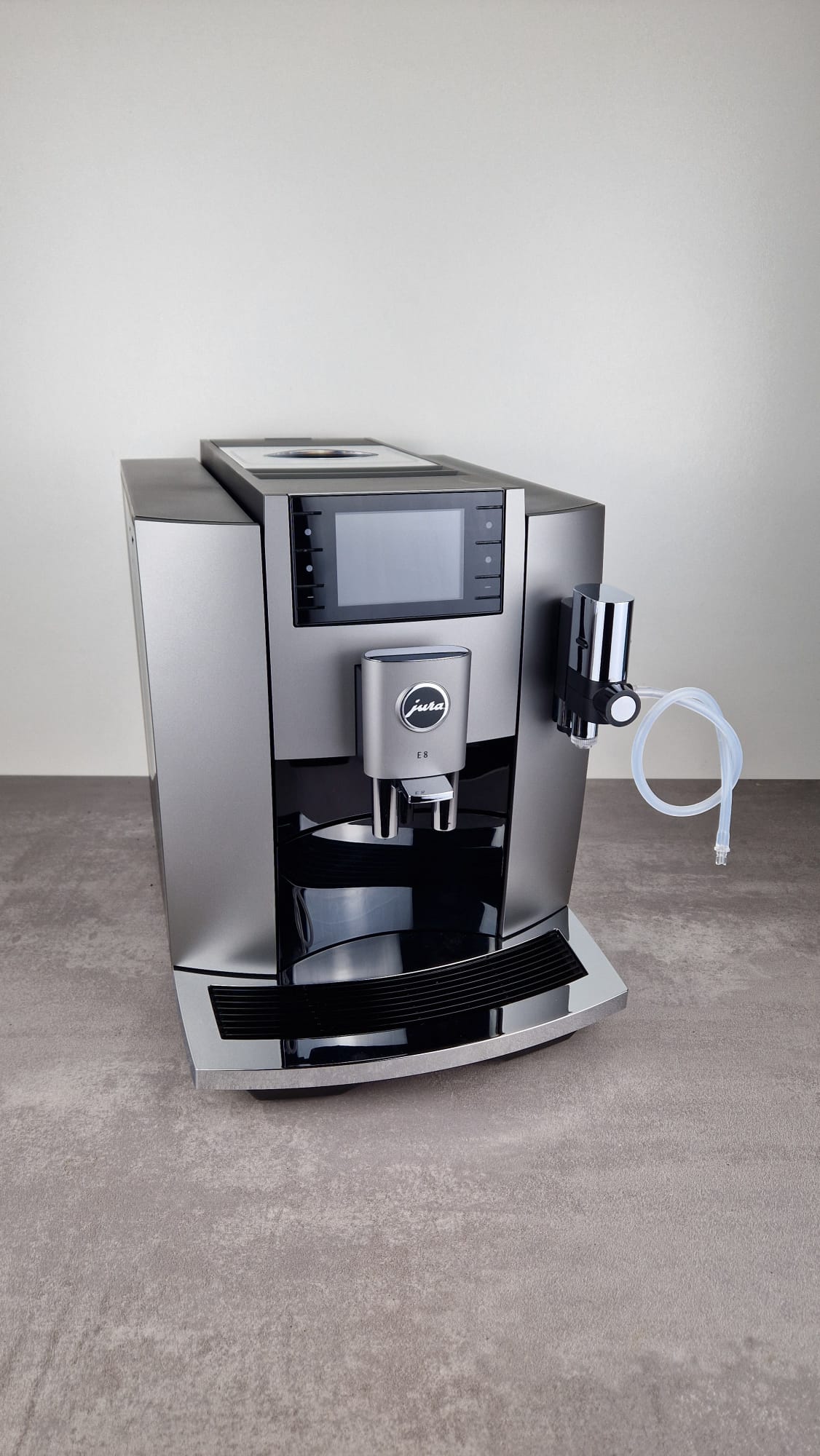 Jura E8 Dark Inox (EC) demo