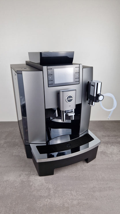 Jura W8 Dark Inox (EA) demo