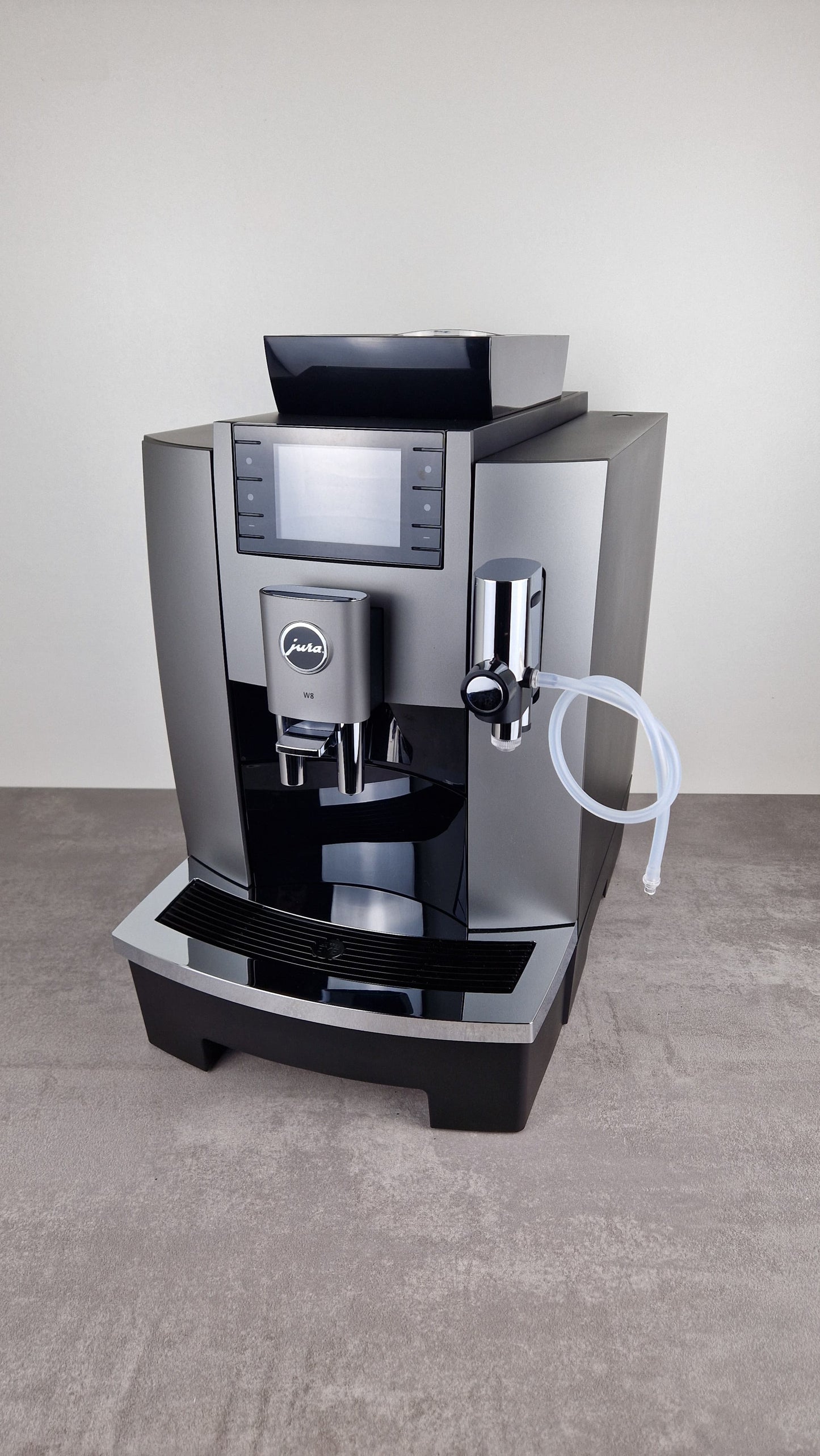 Jura W8 Dark Inox (EA) demo