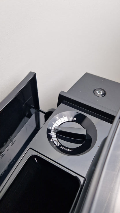 Jura W8 Dark Inox (EA) demo