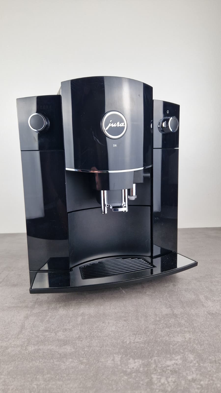 Jura D6 Piano Black (EU)