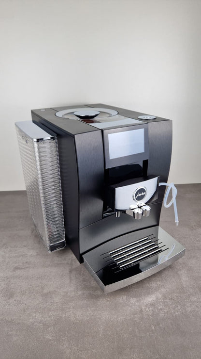 Jura Z10 Aluminium Black (EA) demo
