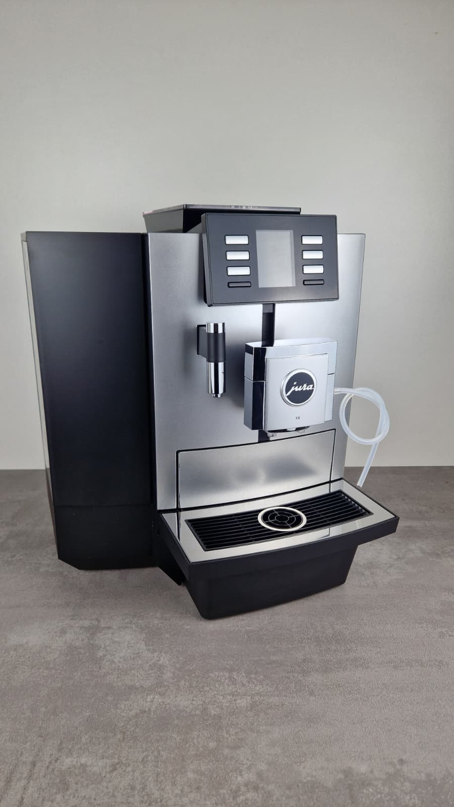 Jura X8 platina