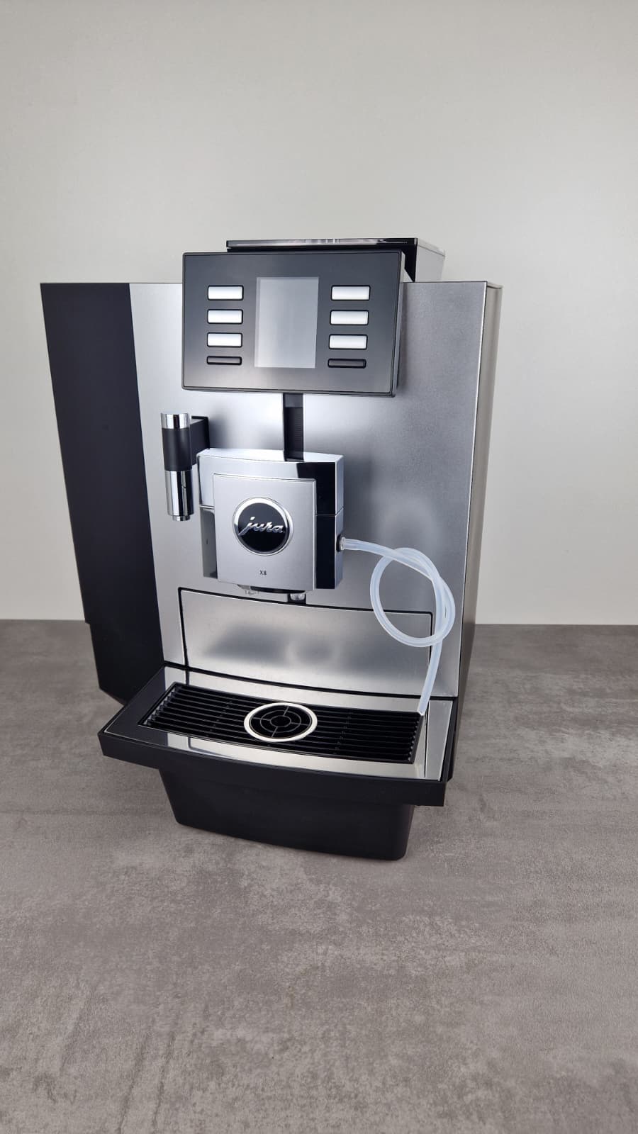 Jura X8 platina