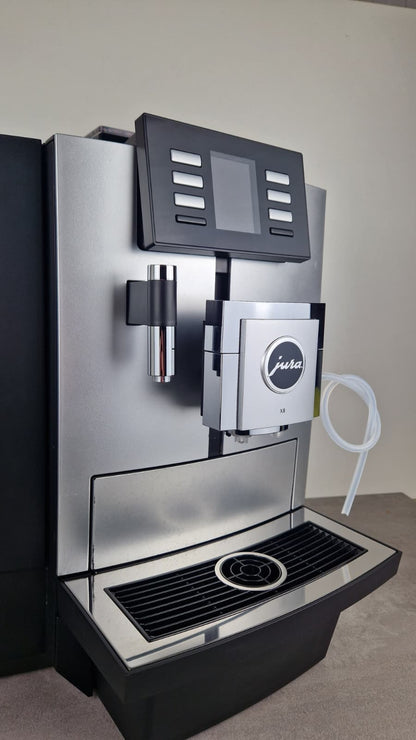 Jura X8 platina