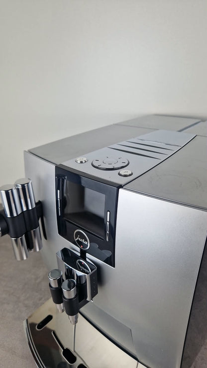 Jura J10 Zilver